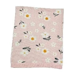Baby blanket with daisy pattern. 