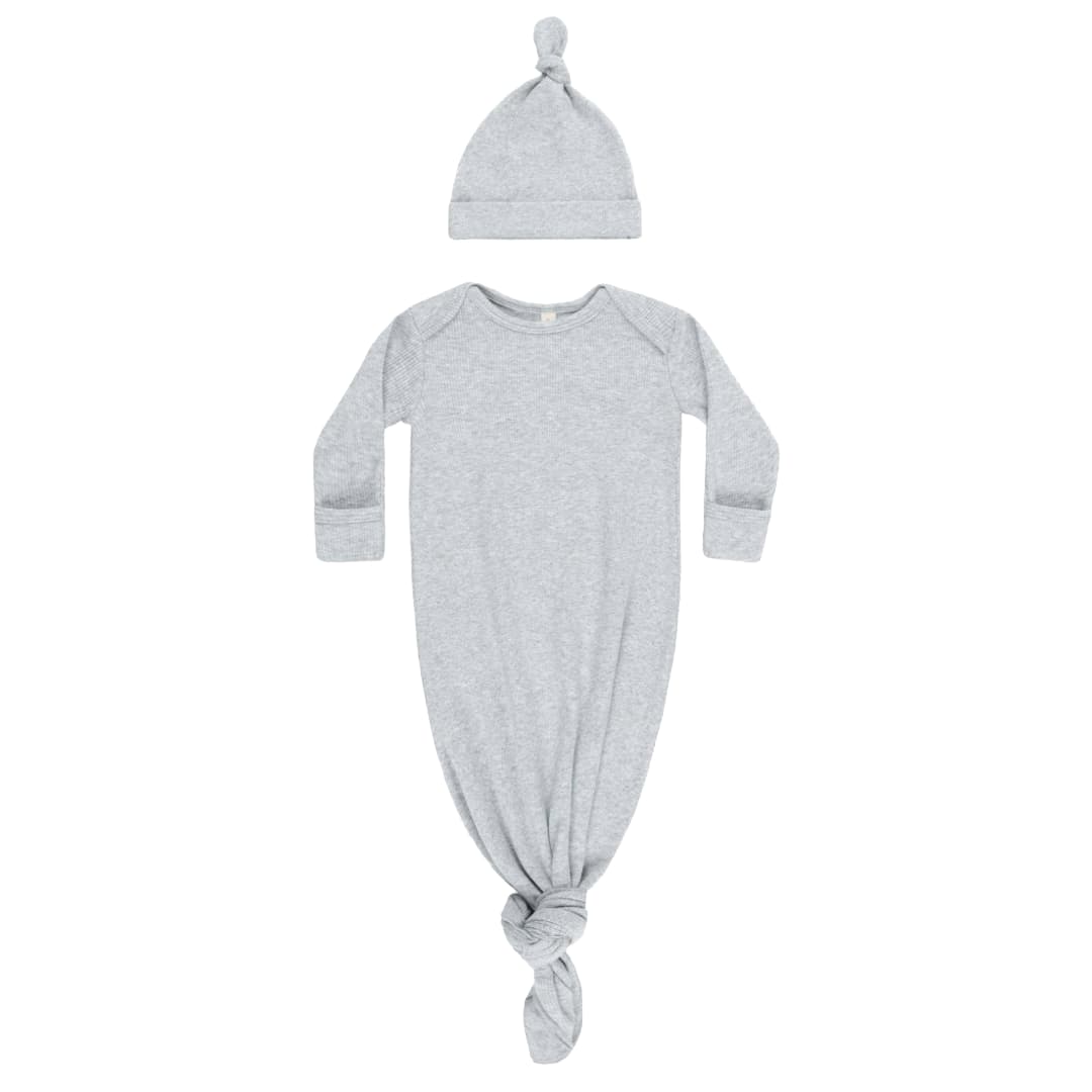 The Baby Blanket Store Sleep Set OS An Ultra-Soft Organic Cotton Knotted Baby Gown and Hat Set in Calming 'Dusty Blue'
