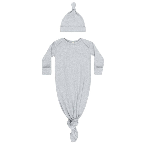 The Baby Blanket Store Sleep Set OS An Ultra-Soft Organic Cotton Knotted Baby Gown and Hat Set in Calming 'Dusty Blue'
